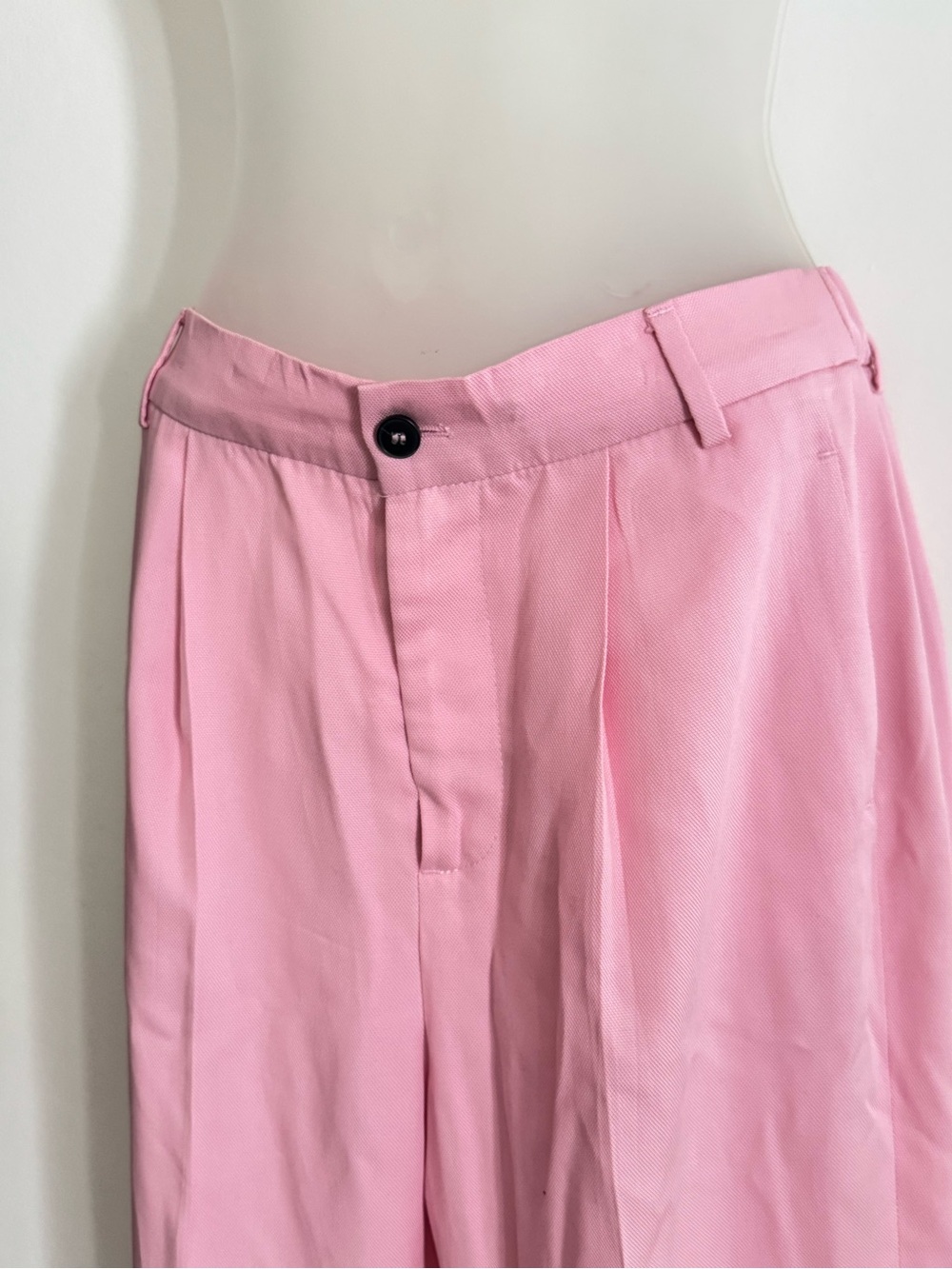 Zara Women’s High-Waist Pleated Pink Pants